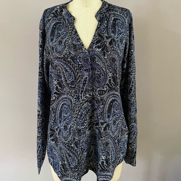 Velvet by Graham & Spencer Tops - Velvet paisley blouse